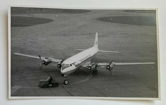 Vintage 1959 3x5 B&W Photo London Airport SAS Scandinavian Airlines DC6 airplane