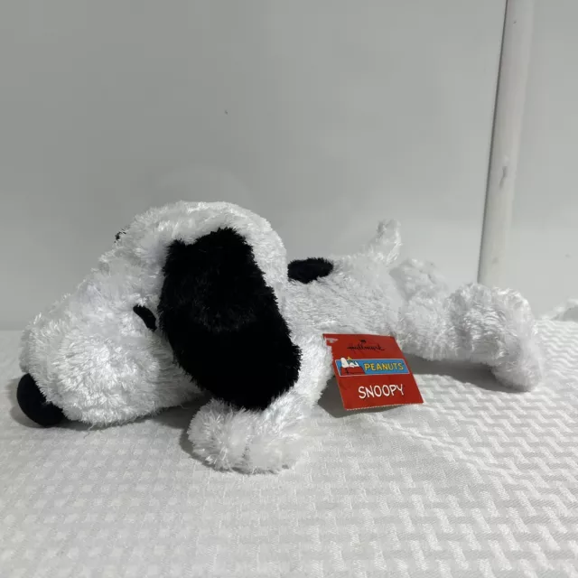 NWT 13" Hallmark Peanuts Collection Snoopy LAYING DOWN VINTAGE PLUSH TOY
