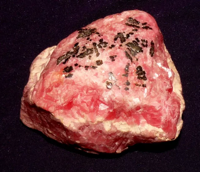 Rhodochrosite, pierre brute, 243,3 g, 58 x 57 x 35 mm, Argentine