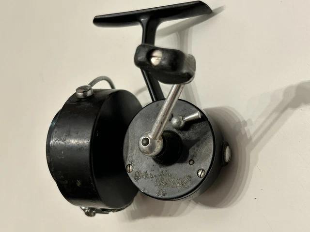 リール GARCIA MITCHELL 304 #3052593 Vintage 1960s Garcia Mitchell 304 Spinning Fishing Reel