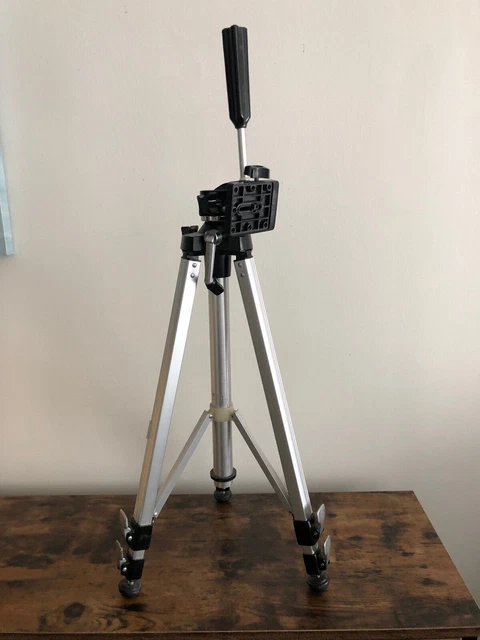 IIC Taiwan Portable Camera Tripod
