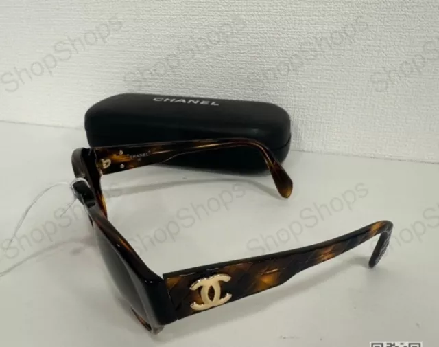 Chanel Brown Tortoise Shell Vintage Sunglasses