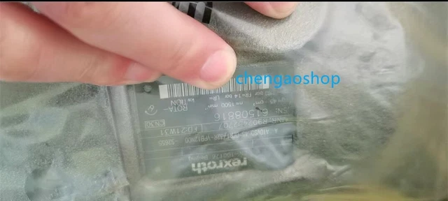 Rexroth Plunger Pump R902452707 Brand NEW (by DHL or Fedex) #U4015D YG