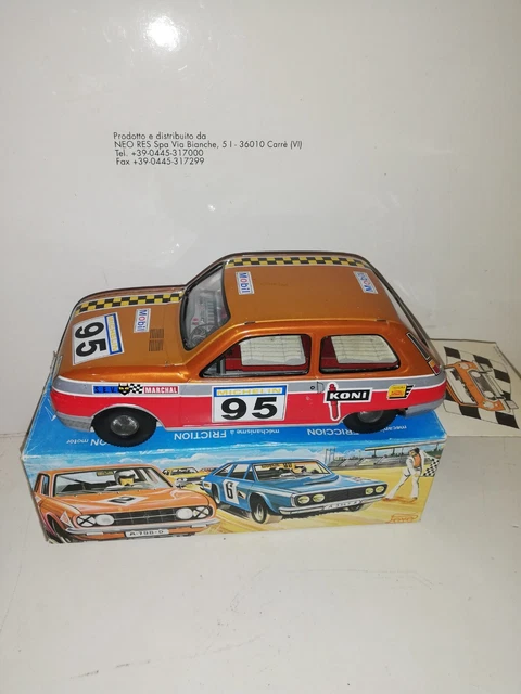EN VOITURE TINTIN MOULINSART 2002ATLAS 1/43 BUICK ROUGE ROADMASTER 1949