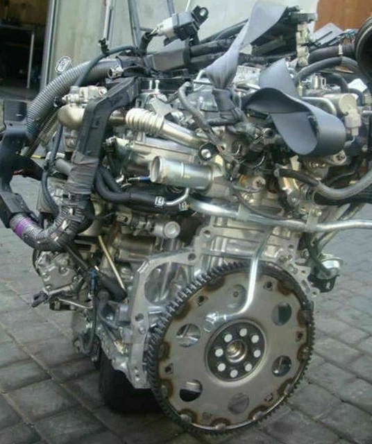 Culasse (tête De Moteur) Pour Toyota Avensis 2.0 D-4D 126ch - Moteur 1AD-FTV 2009 - Occasion