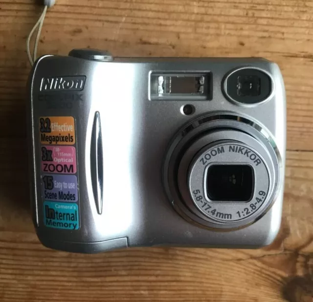 Nikon Coolpix 3200 3.2MP Compact Digital Camera Silver