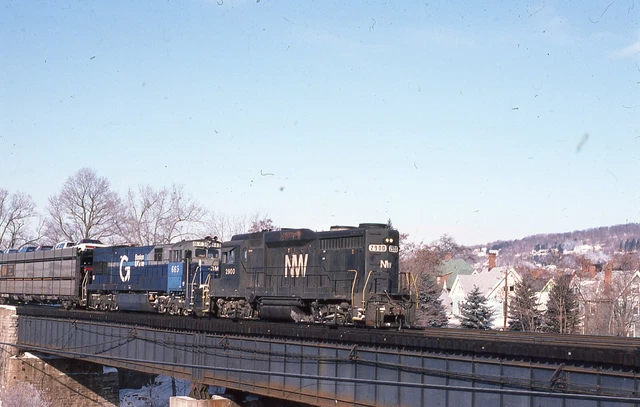 Duplicate Train Slide Norfolk Western GP-30 #2900 02/1987 Binghamton NY