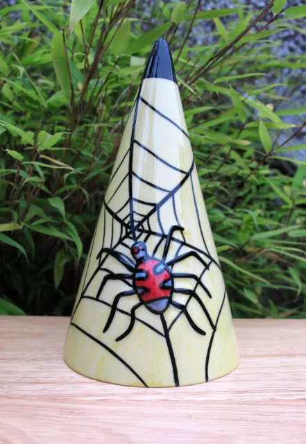 Lorna Bailey The Spider Sugar Shaker Ltd Edition 32/60 Oct 2005 COA Certificate