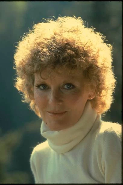 English Singer And Actress Petula Clark 1976 OLD TV PHOTO