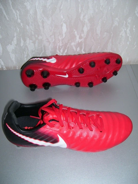 Nike Tiempo Legacy III AG-Pro Fußballschuhe Kunstrasen rot 40 oder 41 neu