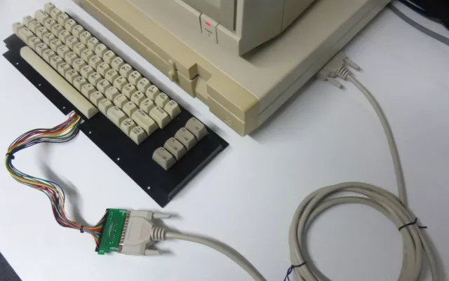 Commodore 64   ====>  Commodore 128D      Tastatur-Adapter