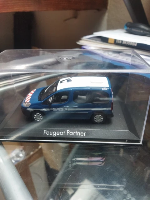 NOREV 184896 Peugeot Partner 2016 Argent 1/18 - 150pcs 1/18