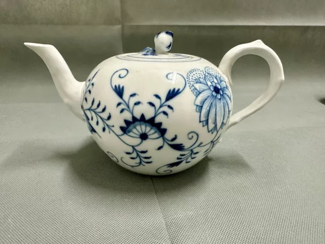 Teiera modello cipolla Meissen