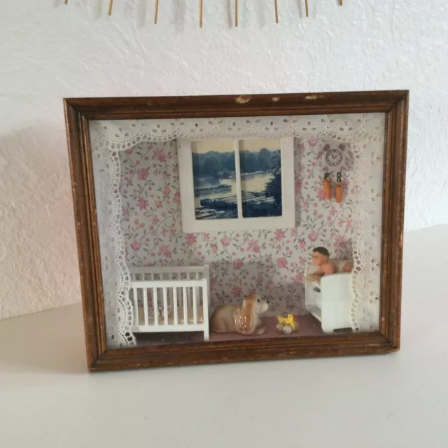 Vitrine miniature : chambre bébé rose : maison-et-deco