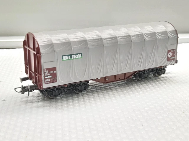 Wagon Bâché Court Roco – Gris, échelle HO, Référence 67728.1, Neuf