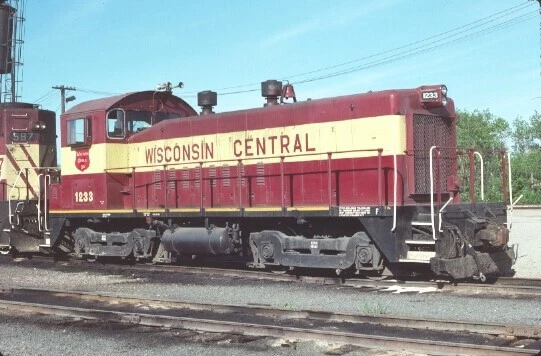 Wc 1233 Sw-1200 Neenah Wi (Wisconsin Central) Original Slide 06-04-89 T6-4