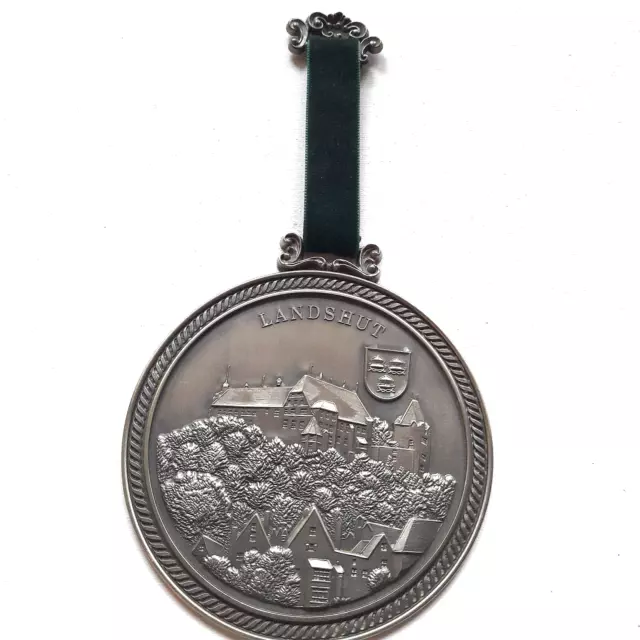 Zinnteller Landshut Medaille 95 % Zinn Becker Stuttgart 300g 14cm