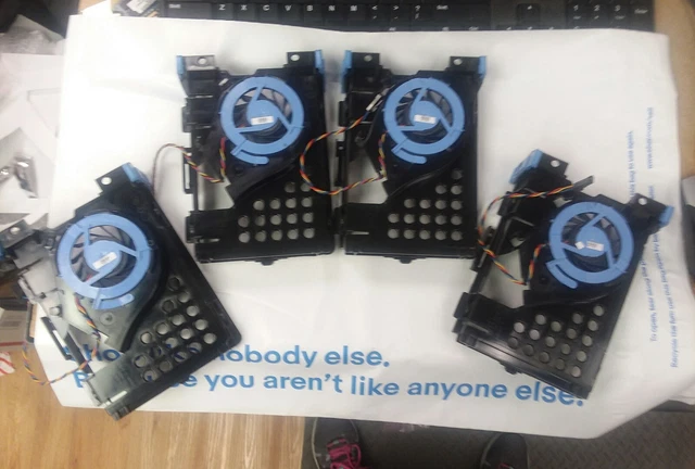 (4) Dell Optiplex 745 HARD DRIVE Caddy + FOXCONN FAN PVB060E12E 0NH645 NH645