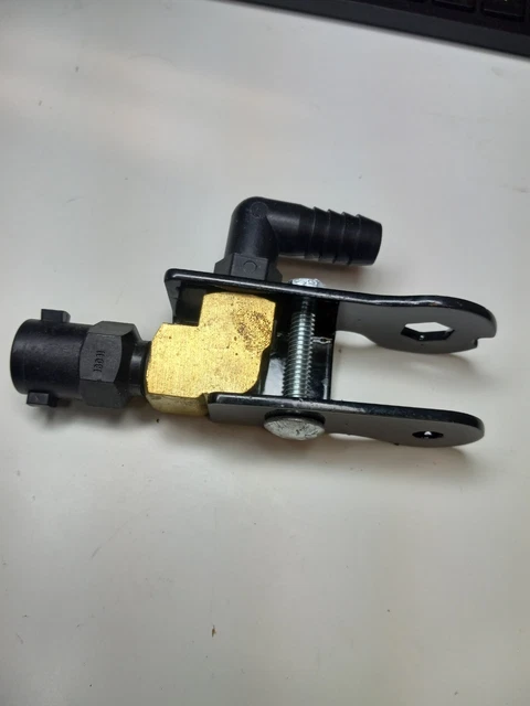 Spraying Systems Valve  10841   5282468