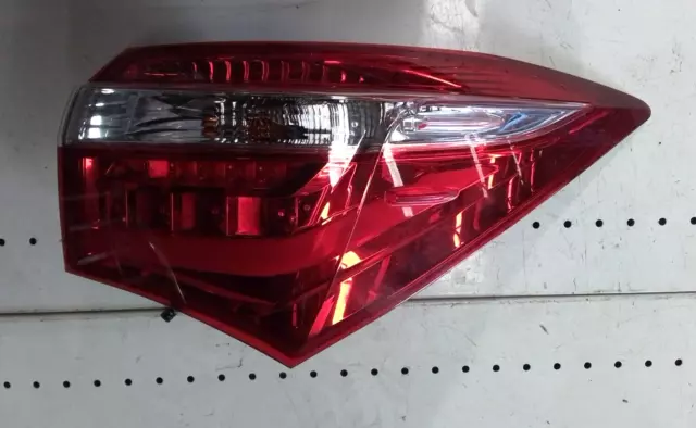 Toyota Corolla sedan ZRE172R 2013-2016 RH right side tail light