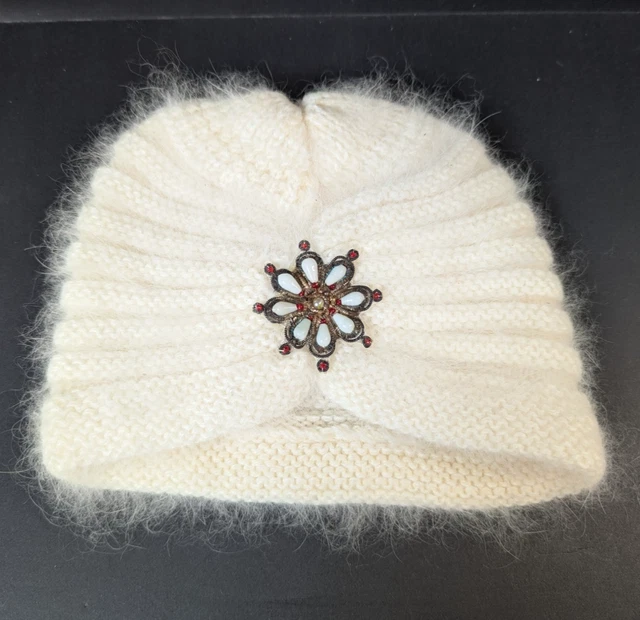 Hats, Women display picture 1