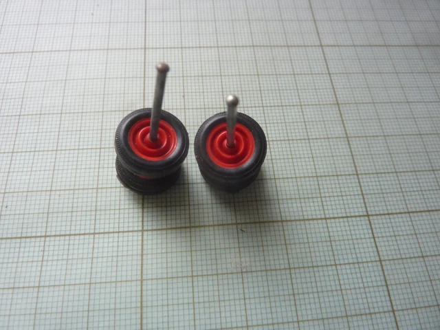 SOLIDO PIECES DETACHEES RENAULT EXPRESS pompier 4 ROUES sur axes (LOG ...