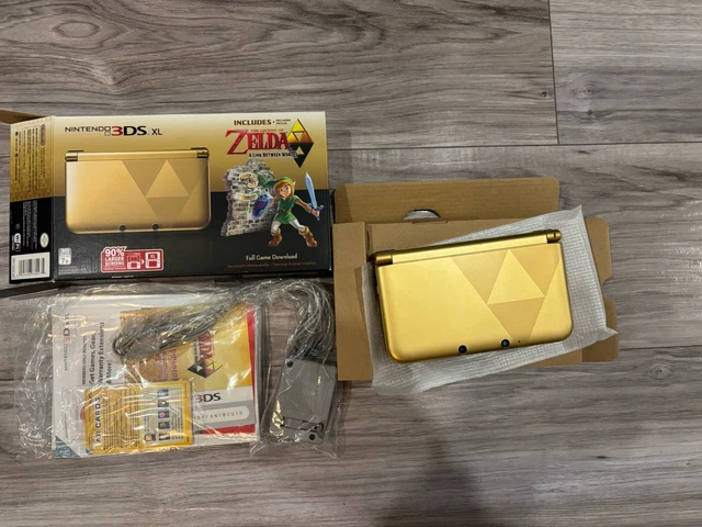 Nintendo 3DS XL Zelda Link Between Worlds Limited Edition