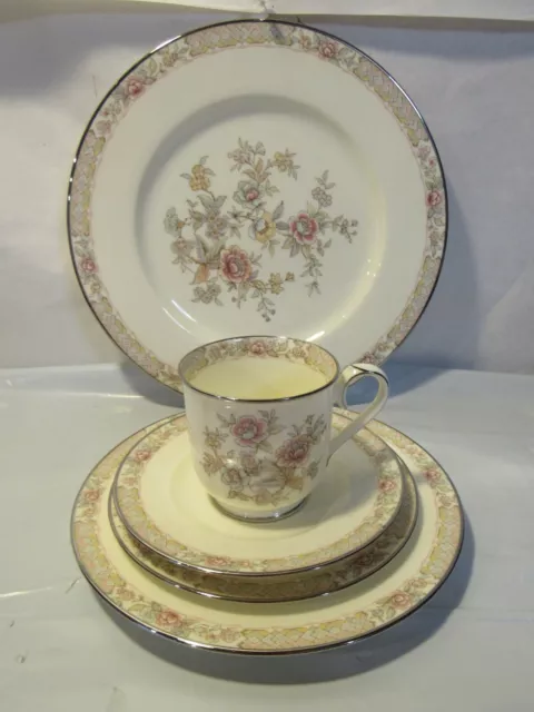 Noritake Imperial Garden 9720 5 Piece Place Setting Bone China Dinnerware U50J