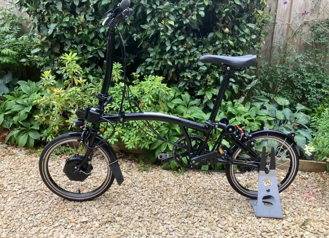 BROMPTON ELECTRIC C Line Speed Folding Bike (2022)