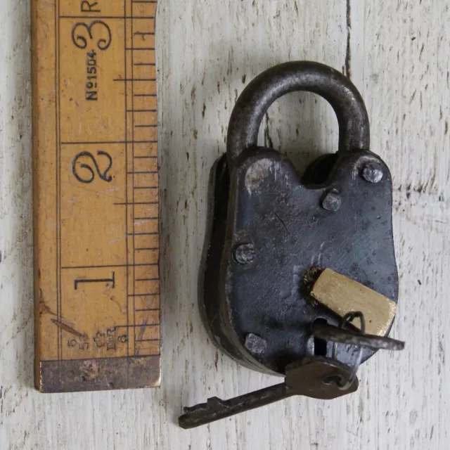 Handmade Traditional old english padlock 2 lever Antique Iron - MEDIUM