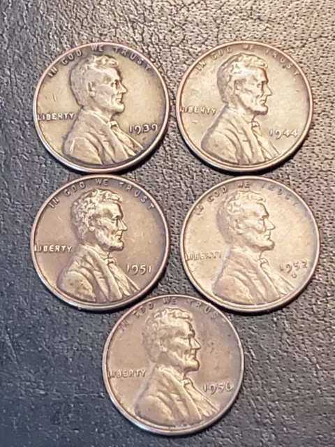 Lincoln Wheat Penny One Cent 1939, 1944, 1951, 1952D, 1956 (Lot of 5 pieces)