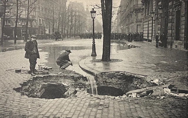 Paris flood collapse boulevard Haussmann 75008 heliogravure from 1910 Fra