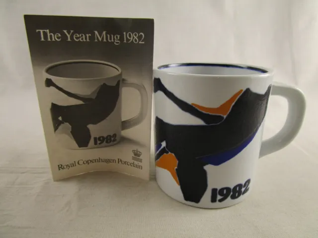 Royal Copenhagen 1982 Fajance Annual Mug Small 3" Denmark