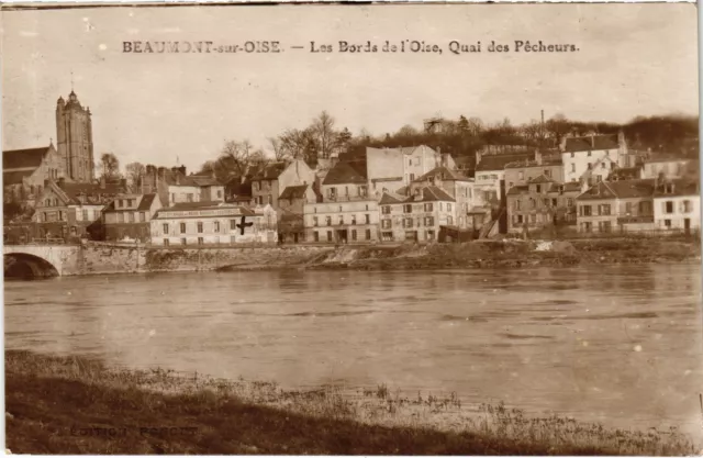 CPA Beaumont s Oise Les Bords de l'Oise FRANCE (1309479)