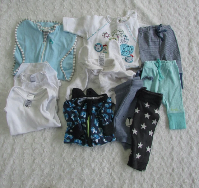 Bulk lot Baby Boys size 0000/ Newborn  Clothes