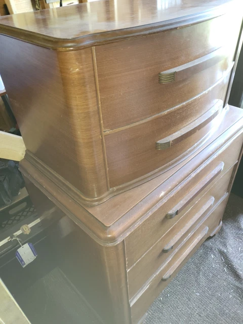 Thomasville - Chest of drawers furniture, w/ night stand