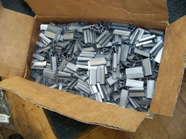 Lot of 1,000 ULine Poly Strapping Seals 1/2" Open Metal Seals S-512 New