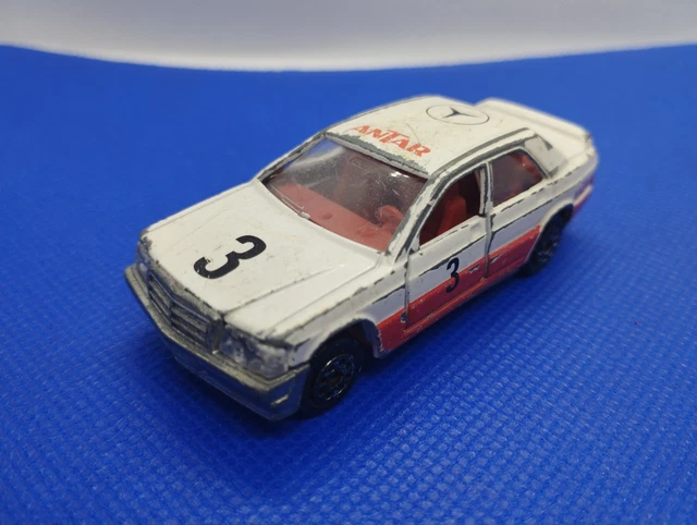 Voiture Miniature Vintage Majorette – Mercedes 190 E 2,3-16S – N°231 – Vert – Échelle 1:59