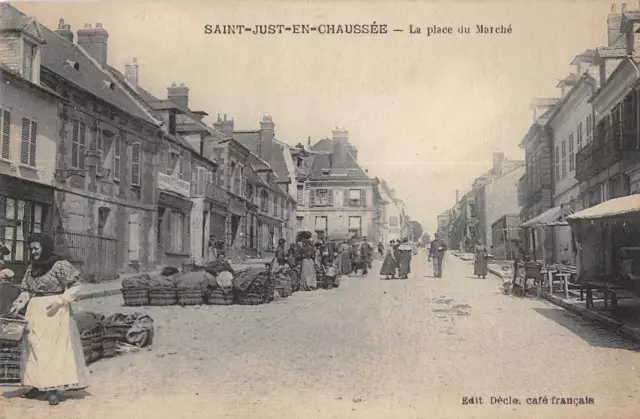 Cpa 60 Saint Just En Chaussee La Place Du Marche