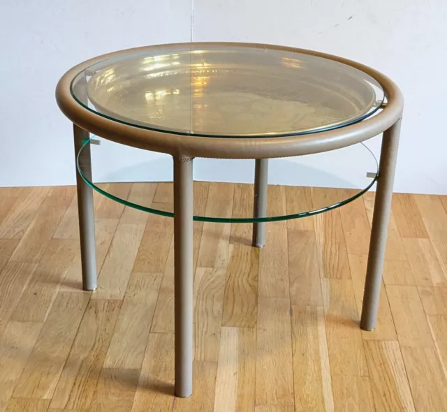 Runder Vintage Tisch Lederüberzogen mit Glasplatten ?Luigi Massoni oder De Sede?