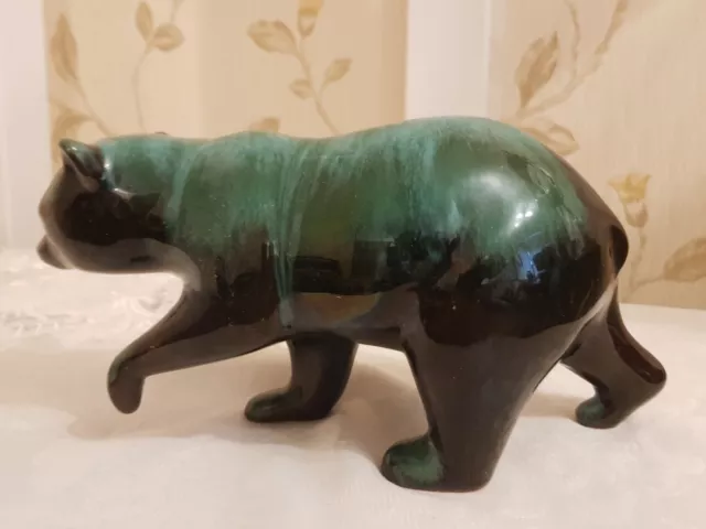 Vintage Canadian Blue Mountain Pottery Large Walking Bear In Green. VGC 3