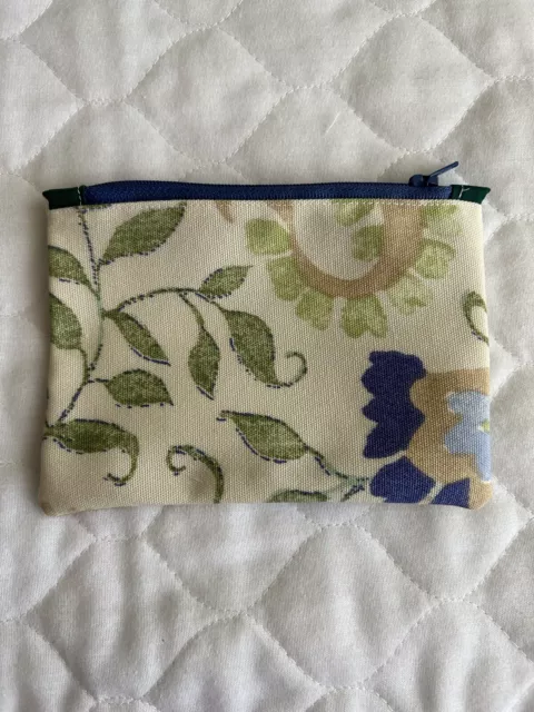 Coin Purse Makeup Toiletries Bag Cosmetic Pouch  6” X 4” Handmade
