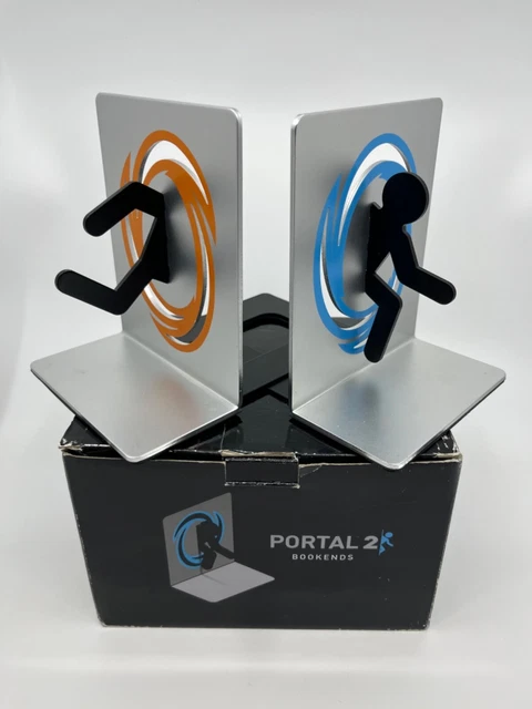 Portal 2 Limited Edition ThinkGeek Aluminum Bookends - w. Original Box