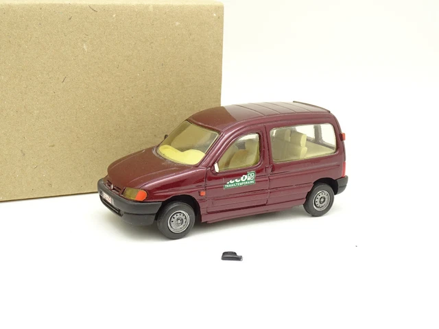 CITROEN BERLINGO COLLECTION Eligor Vitre Resine Bleue 1/43 EUR 25,00