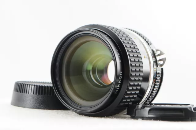 [Near Mint] Nikon Ai-s Nikkor 35mm F/2 SIC Version MF Wide angle Lens From JAPAN