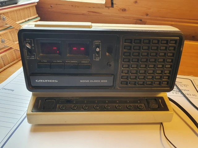 Grundig Sonoclock 660 - Radio-réveil - Argent
