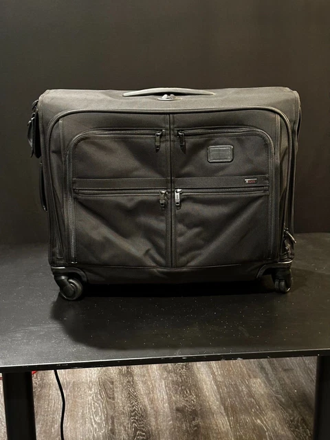 Used TUMI ALPHA 2 Black EXTENDED TRIP 4 WHEELED SPINNER GARMENT Bag$1295 3
