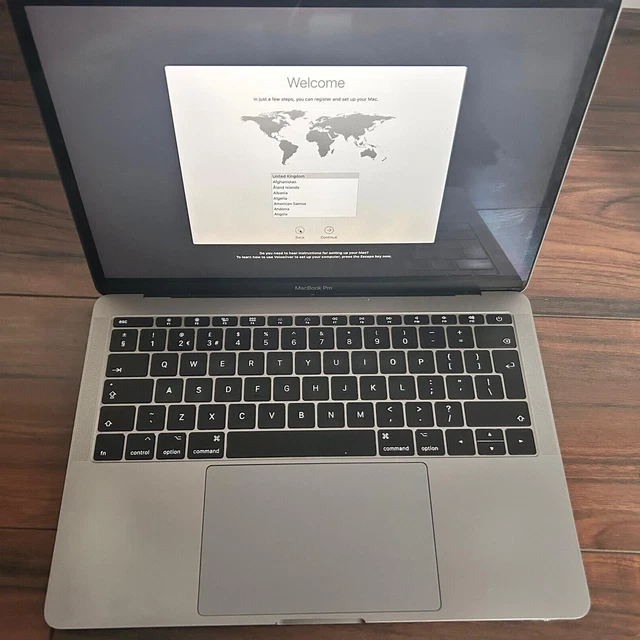 Macbook Pro 13" 2017 Intel i7 Dual-Core 3.4GHz / 500GB / 16GB RAM / GREY