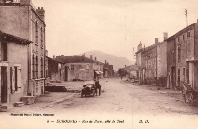 CPA 54 - NUTS (M. and Moselle) - 8. Rue de Paris, side of Toul - D. D.