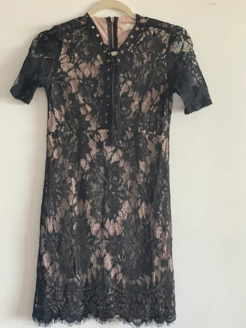 Love Tree Womens Shift Dress Black Floral Lace Knee Length Short Sleeve Small